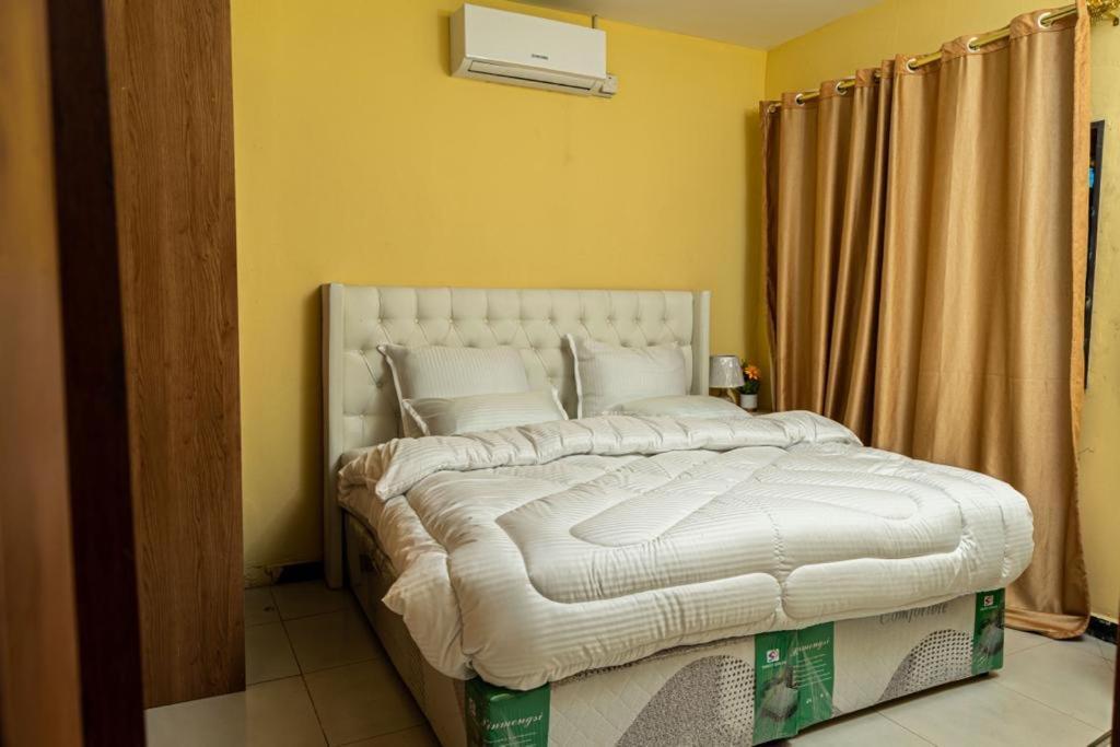 Planet Golf - Foxdale Hotell Lusaka Eksteriør bilde