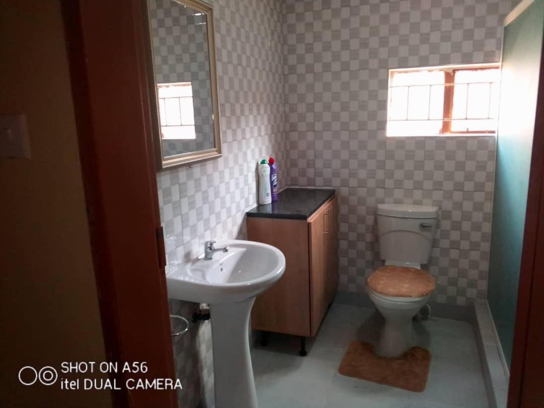 Planet Golf - Foxdale Hotell Lusaka Eksteriør bilde